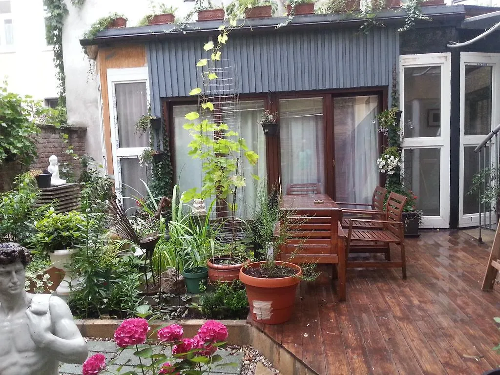 וינה Guestroom Vip - Smoking Allowed 0*,