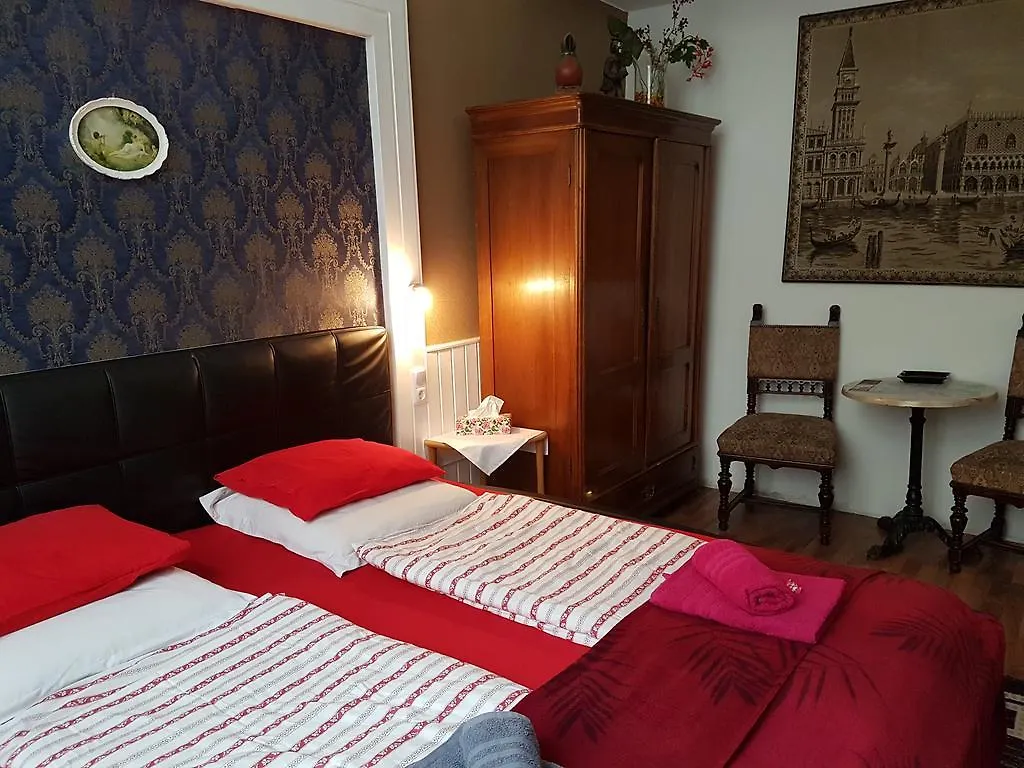 Guestroom Vip - Smoking Allowed Vienna