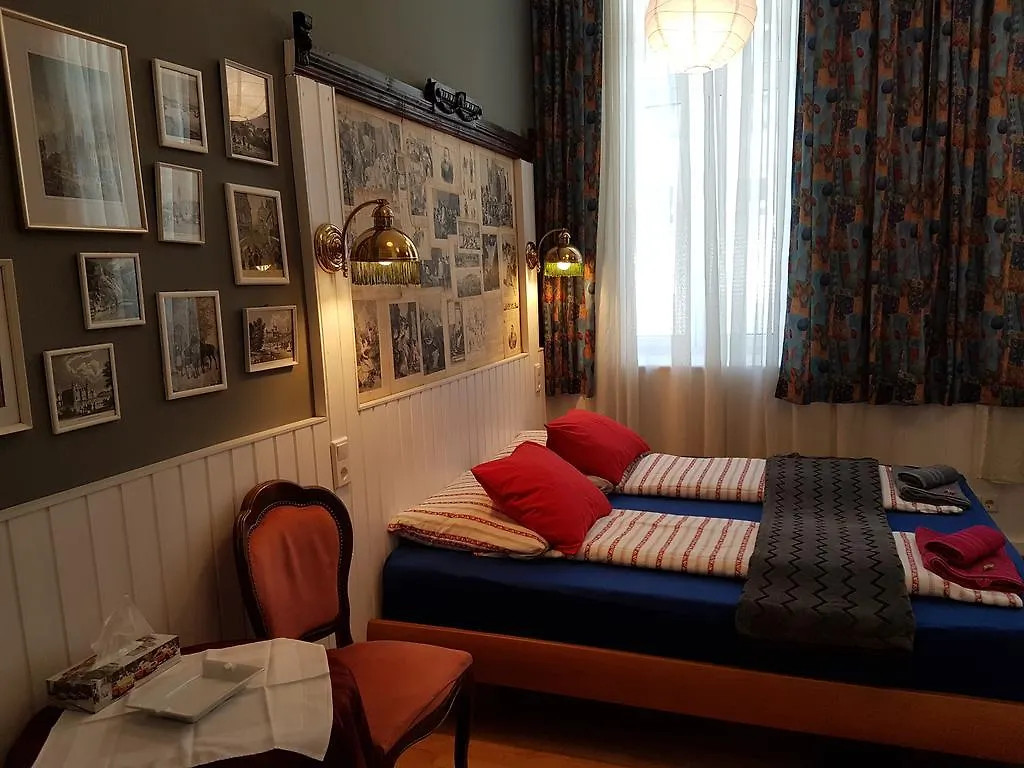 Guestroom Vip - Smoking Allowed Vienna Guest house