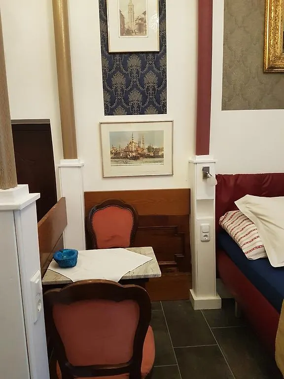 Guest house Guestroom Vip - Smoking Allowed Vienna Austria