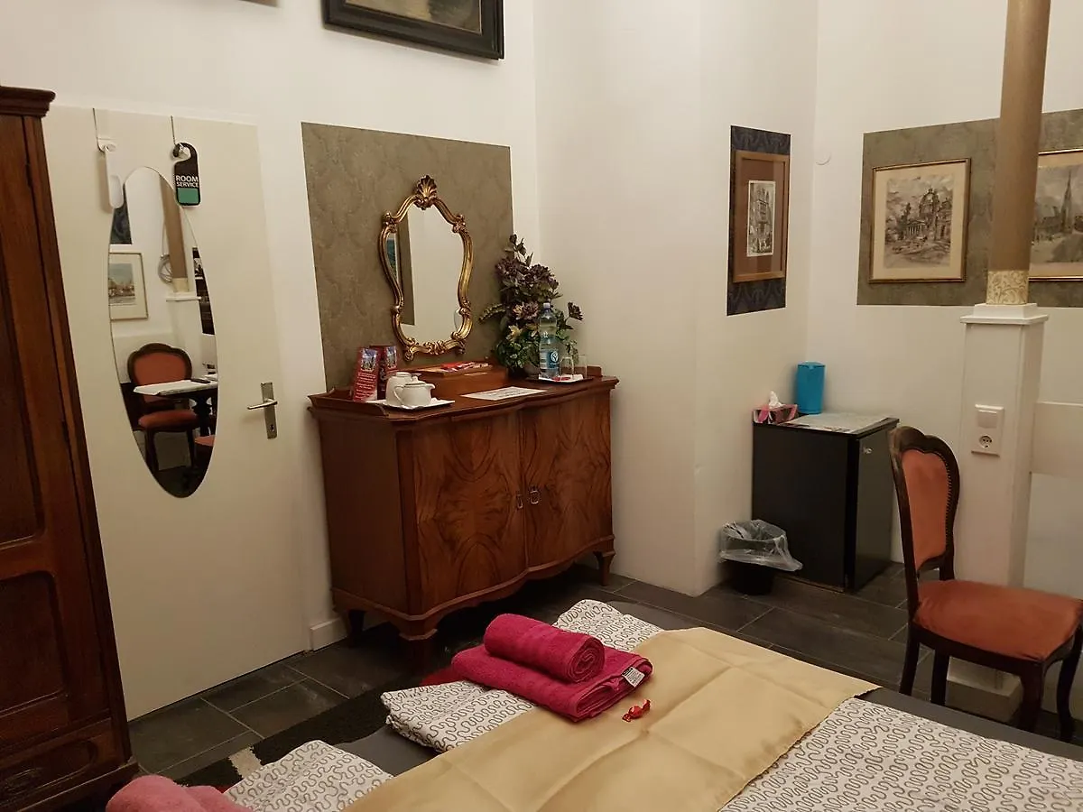 Guest house Guestroom Vip - Smoking Allowed Vienna Austria